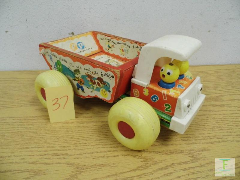 lot 37 image: Fischer Price Truck