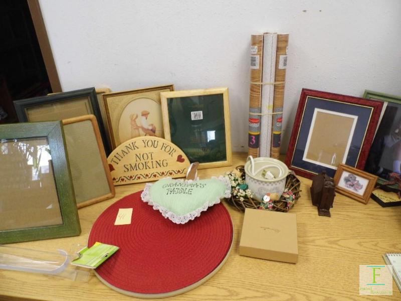 lot 41 image: Frames