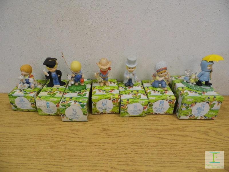 Country Cousins Figures