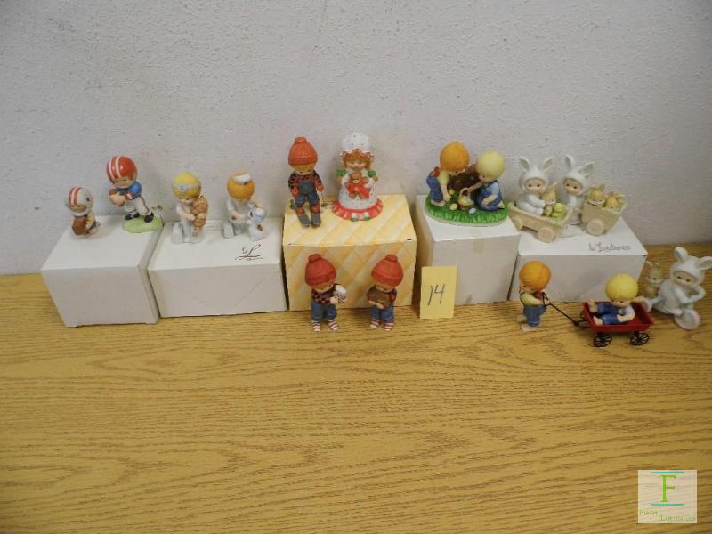 Country Cousins Figures