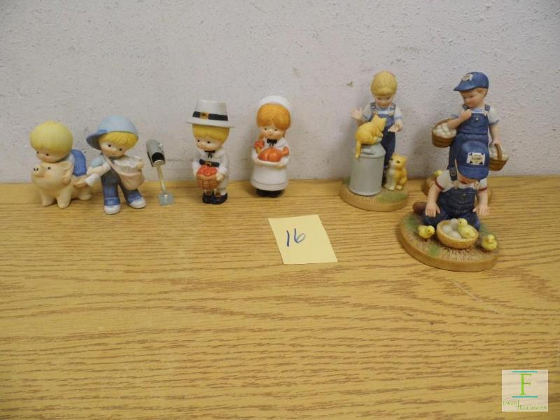 Country Cousins Figures