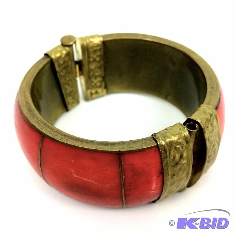 lot 22 image: Vintage or even Antique dyed wood and brass handmade large bangle bracelet