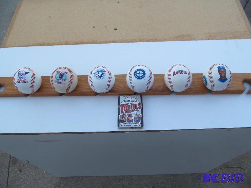 Mn.TwinsGriffey Baseballs