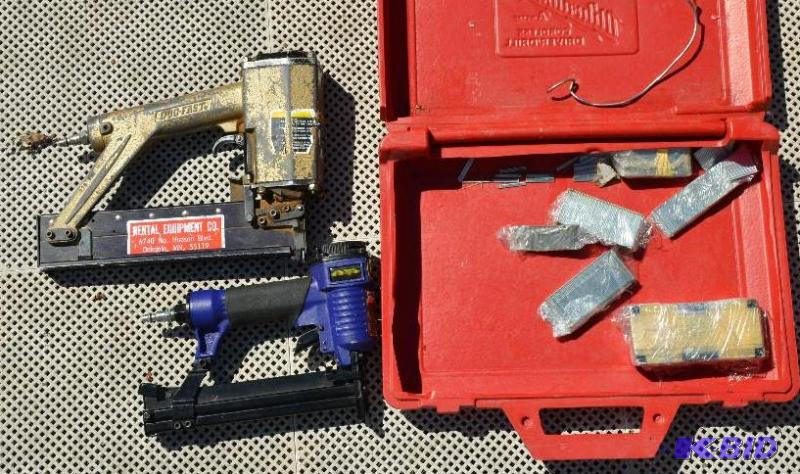 lot 118 image: Duo-fast air nailer LFN 764,  blue air n...