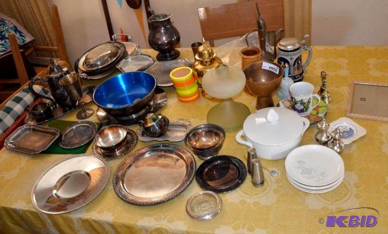 lot 146 image: Assorted kitchen ware stein mugs metal bowl s...