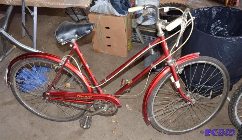 lot 149 image: Vintage triumph bicycle 26" tires...