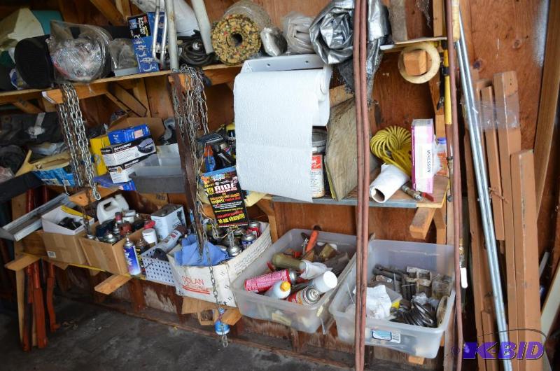 lot 157 image: Three shelves of items 2 Audiovox speakers pl...