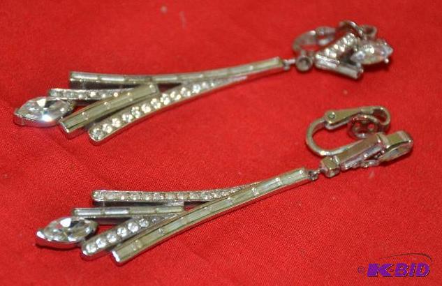 lot 18B image: 1920s(we think) Rhinestone earrings...