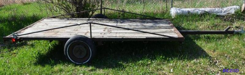 lot 22 image: Custom made farm trailer being sold for wood ...
