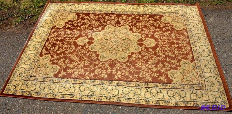lot 220 image: Super Ankara area rug 64x84"...