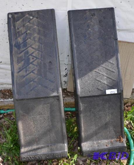 lot 226 image: Vehicle ramps - 12,000 pound capacity...
