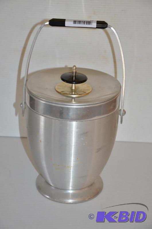 lot 50 image: Aluminum deco ice bucket 12" tall...