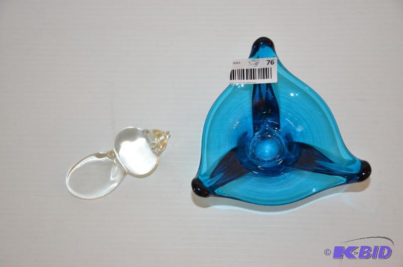 lot 76 image: Blue colored glass dish 6x4" & clear...
