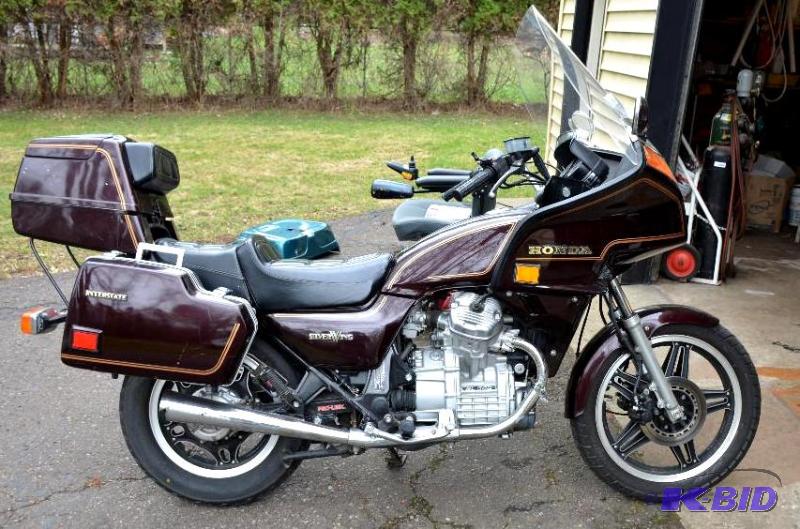 lot 9 image: 1981 Honda Silver Wing 29647 miles  Plate...