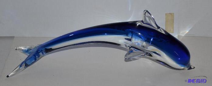 lot 100 image: Beuatiful blue & clear glass dolphin 21&q...