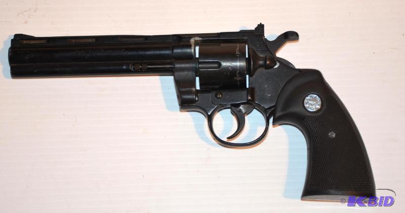 lot 33 image: Mod. PYTHON pistol, Caliber 380K, Made in Ita...
