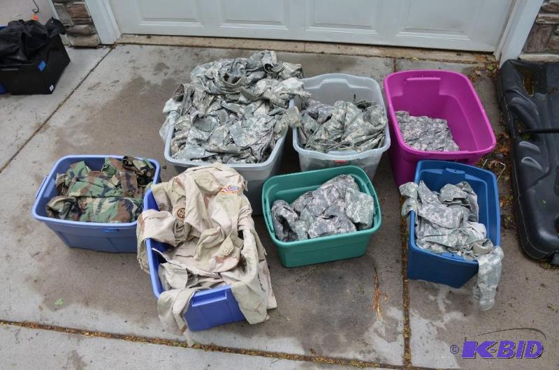 lot 46 image: Military uniforms Forest shirts XL 1 L7 &nb...