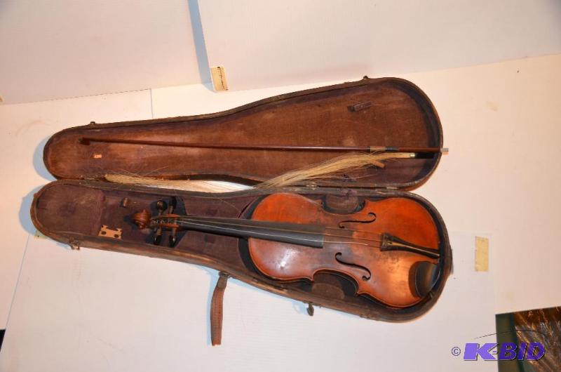 lot 50 image: Antique Violin with case...