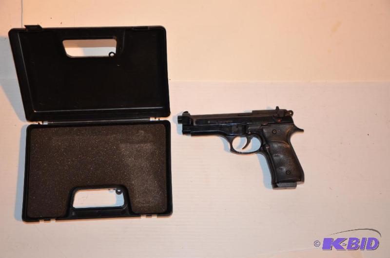 lot 52 image: ES EKOL Firat Magnum Semi Automatic Blank Pis...