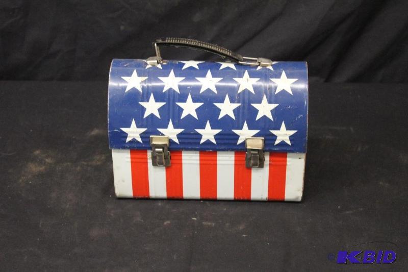 Vintage Tin Lunch Box&nbsp...