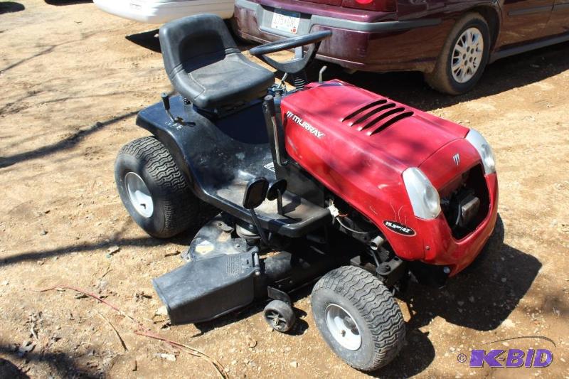 Murray 15.5 HP Riding Lawn Mower 42