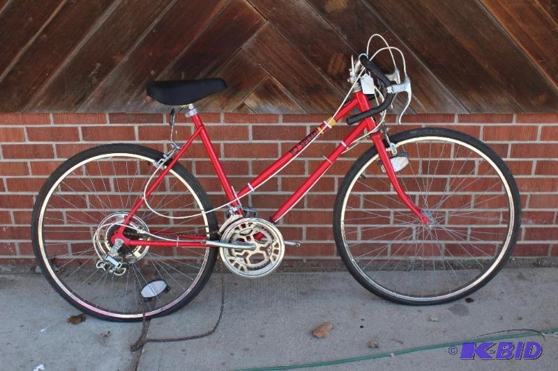 Vintage Ladies Bicycle...