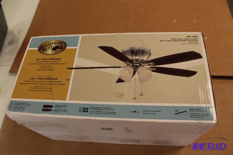 Hampton Bay 52 ceiling fan, seems complete, customer return