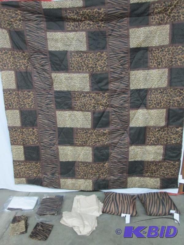Senegal 20 pc. Bedroom Set - Queen