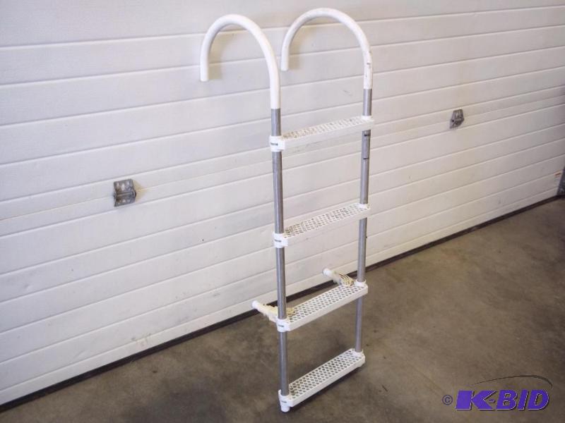 Folding Boat steps...