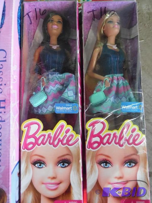 lot T16 image: Barbie -(2)...