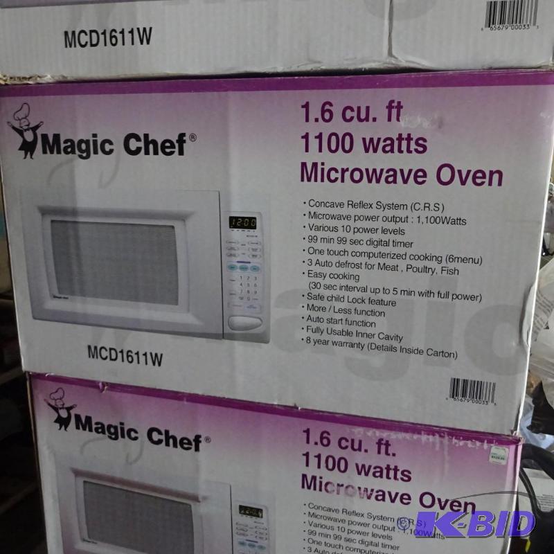 New Magic Chef brand 1.6 cubic foot 1100 watt...