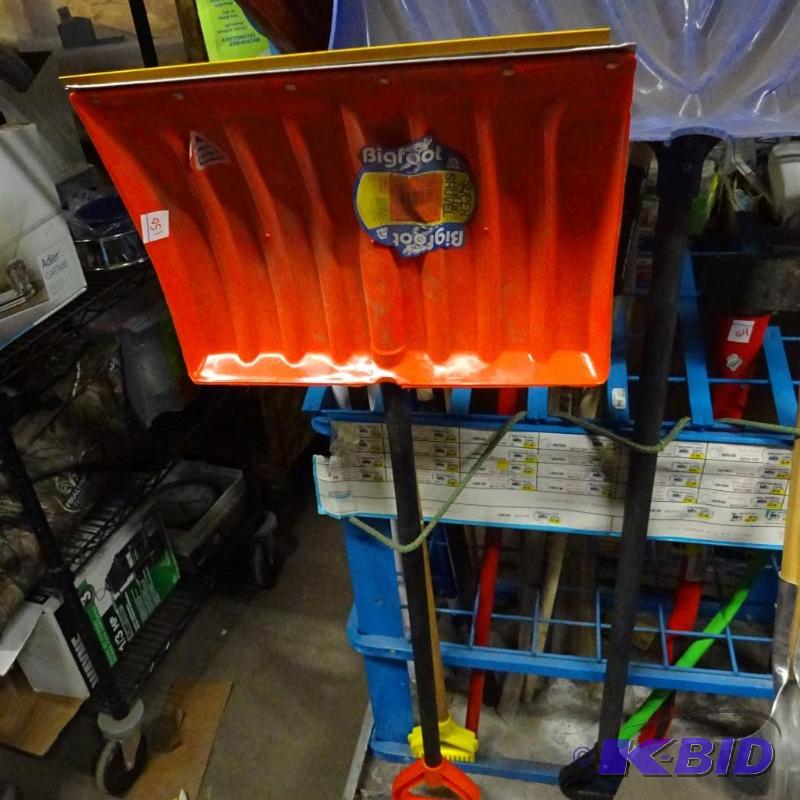New seasonal closeout Bigfoot brand super sno...