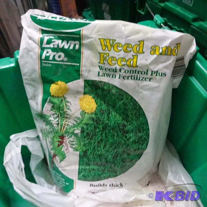 Approximately 28 pounds Scotts Lawn pro brand...