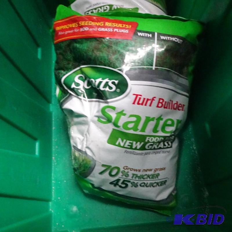 Approximately 26 pounds Scotts brand Turf Bui...