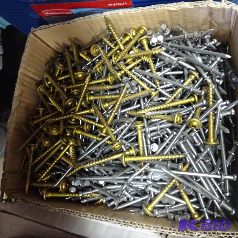 New box of approximately 4.5 inch duplex nail...