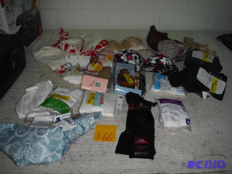 Lot of Linens and things
