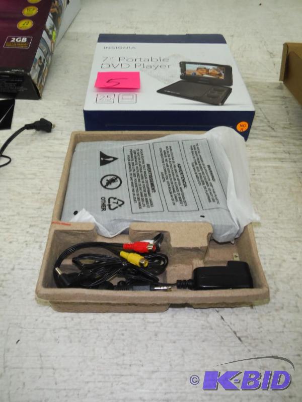Insignia 7 Portable DVD Player