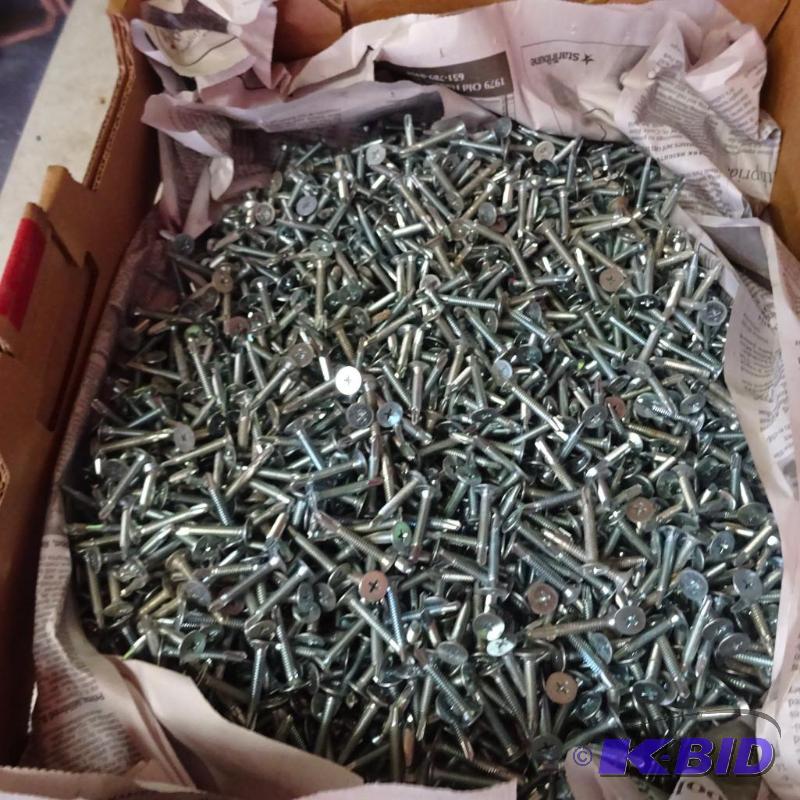 lot 126 image: 1&quot Self Tapping Flat Head Screws...