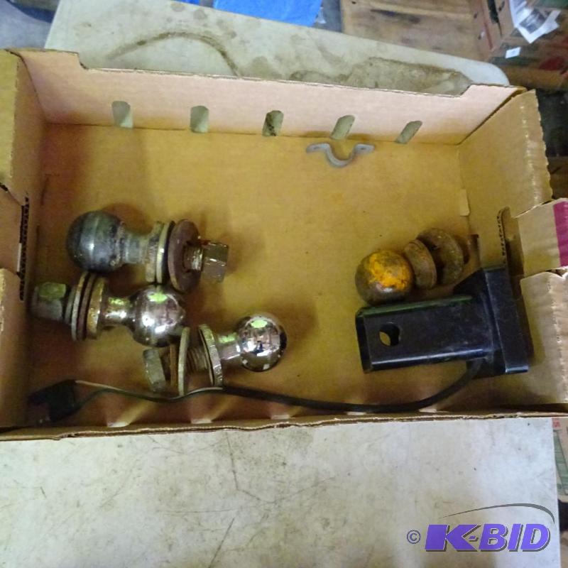 lot 140 image: Trailer Balls, Ford Trailer Hitch Cover...