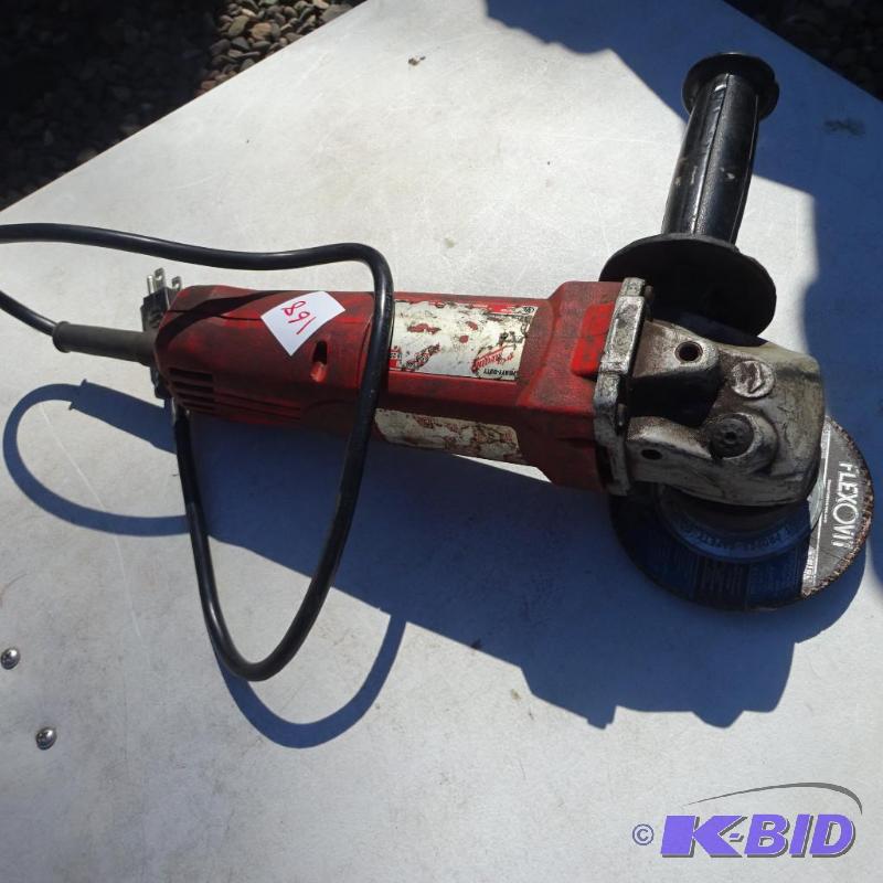 lot 168 image: Milwaukee 4 12 Angle Grinder...