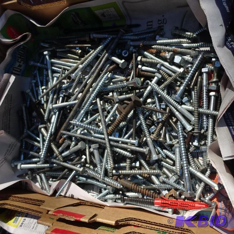 lot 178 image: Misc Lag Screws...