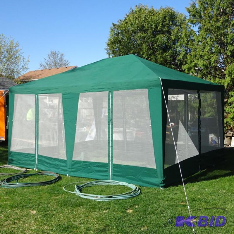 lot 3 image: 12 X 15 Screen Deluxe Tent. 6 Doors Perfect C...