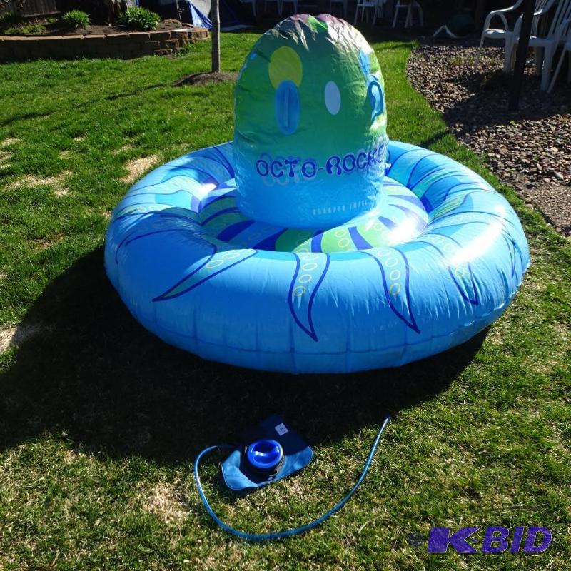 lot 4 image: Sharper Image Octo Rocker...