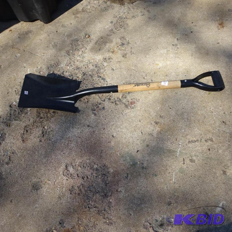 lot 68 image: Brand New Square SHovel...