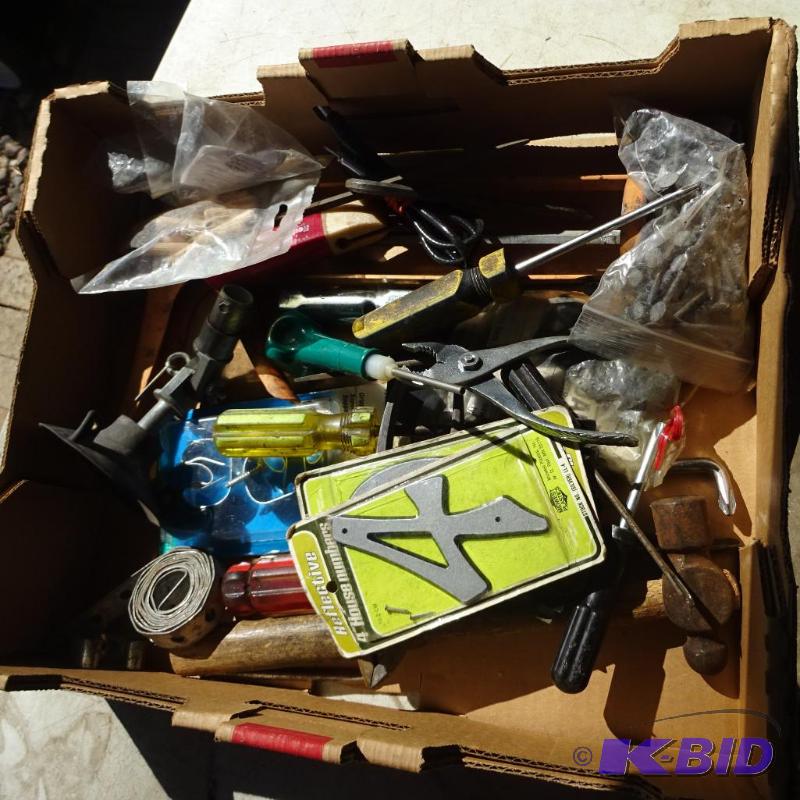 lot 80 image: Misc Tools and Hardware...