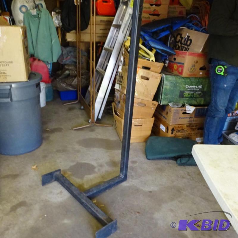 lot 94 image: Reciever Hitch Tail Gate Extender 55&quot...