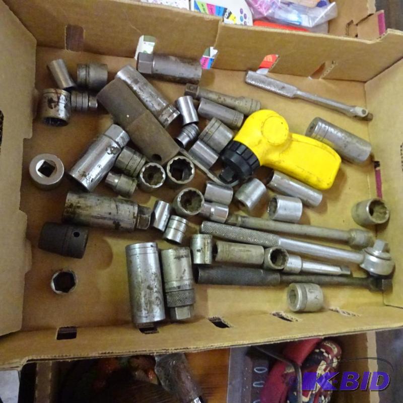 lot 105 image: Misc Sockets, Couple Ratchets and Breakers...
