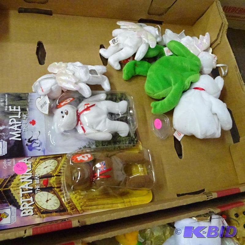 lot 121 image: Ty Mini Bears. Other Beanie Babies...