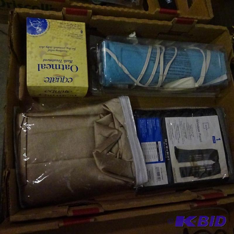 lot 170 image: Heated Blanket, Main Stays Window Panel, Equa...