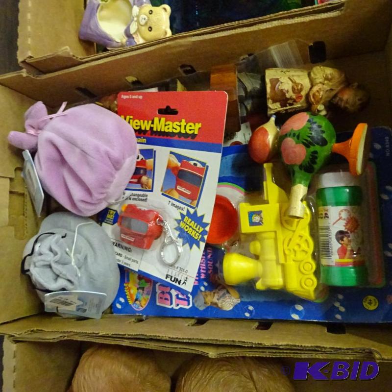 lot 182 image: Wood Figurines, Bubble Train...